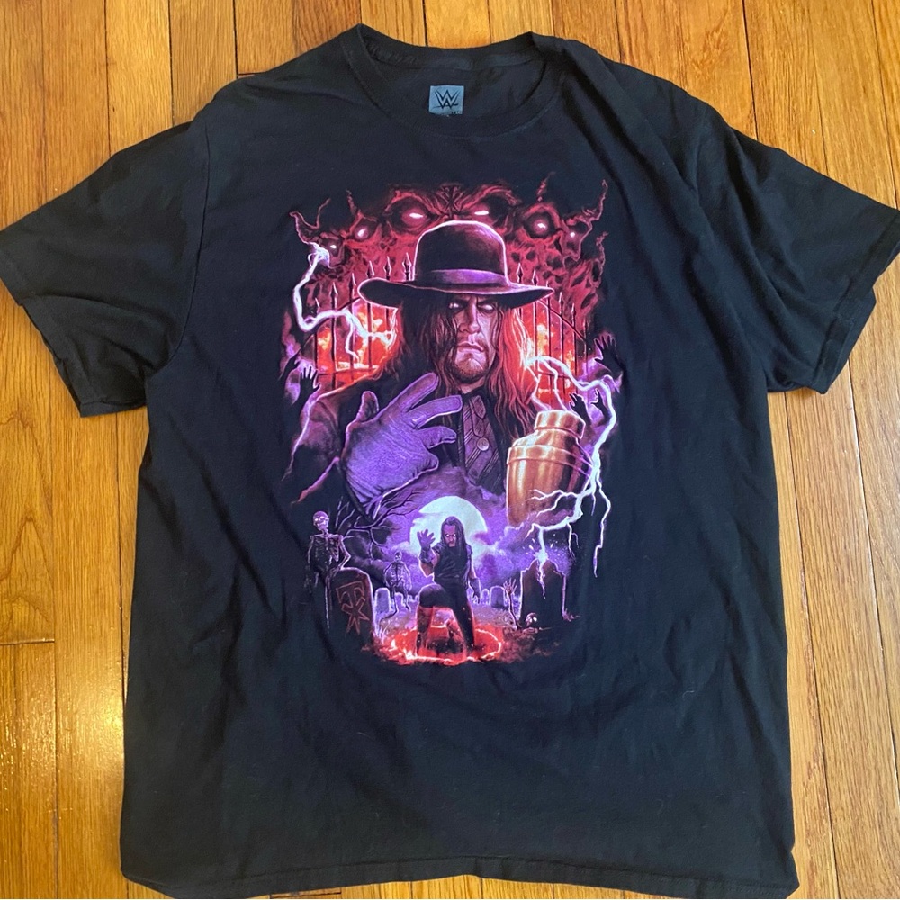 THE UNDERTAKER Official WWE T-Shirt: